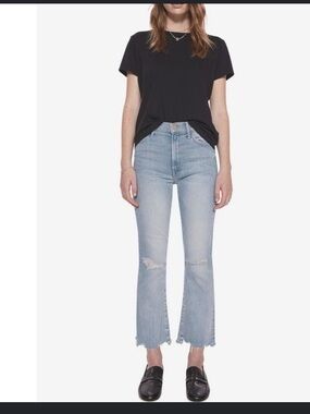 MOTHER Hustler Ankle Crop Jeans in Light Blue Denim